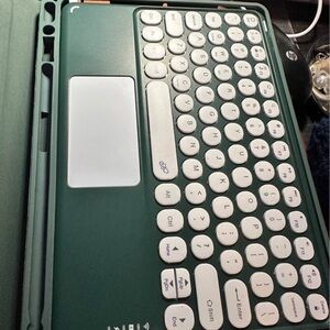 Apple Green Tablet Case with Keyboard